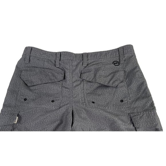 MAGELLAN Outdoor men's gray cargo shorts sz 30 side & back pockets, water repell - Picture 4 of 9